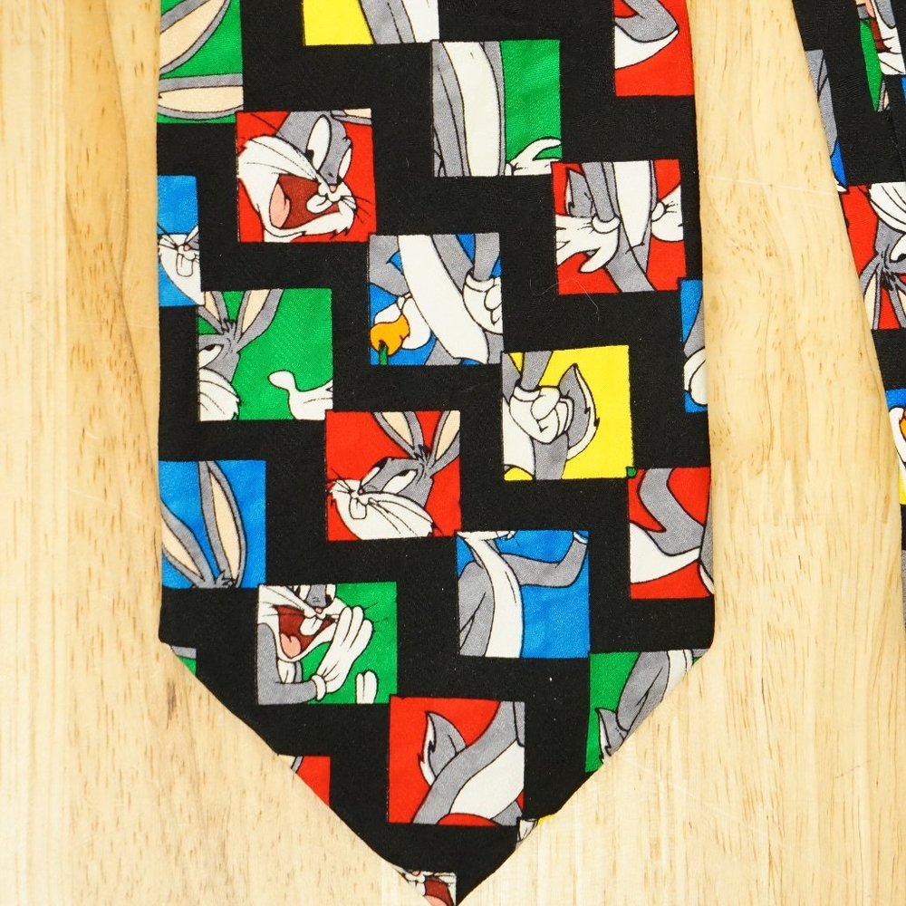 Looney Tunes Mania Bugs Bunny Silk Tie Cartoon Character Clean & Crisp